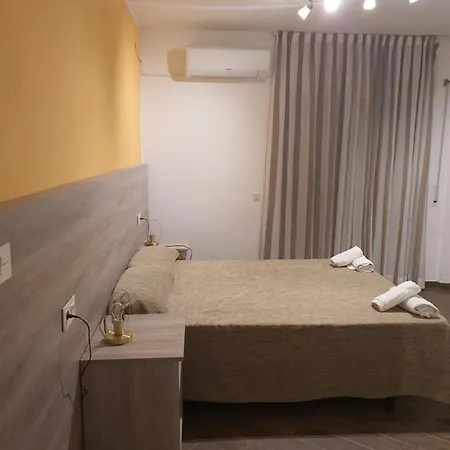Guest house Pensio Costa Brava