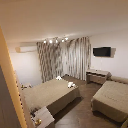 Guest house Pensio Costa Brava